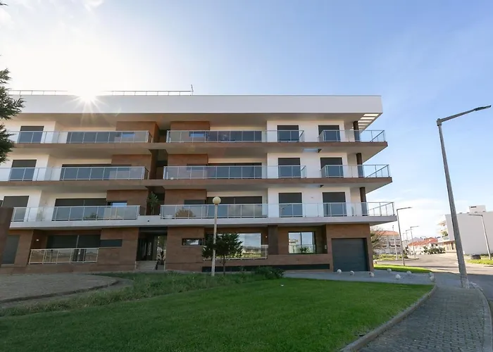 Consolacao & Supertubos - House Ii * Atouguia Da Baleia