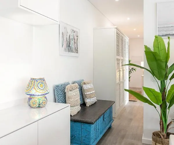 Consolacao & Supertubos - House Ii Atouguia Da Baleia